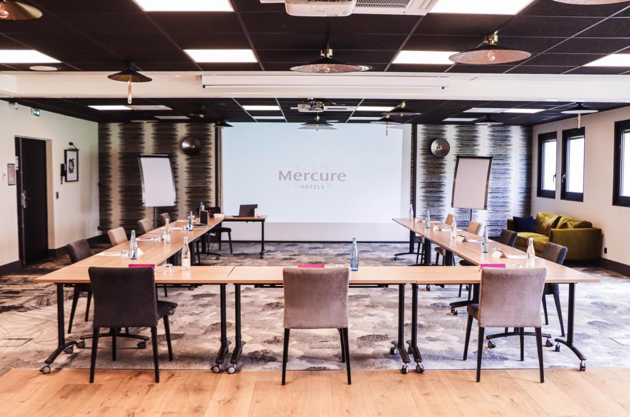 Mercure Pau Palais Des Sports Kültér fotó