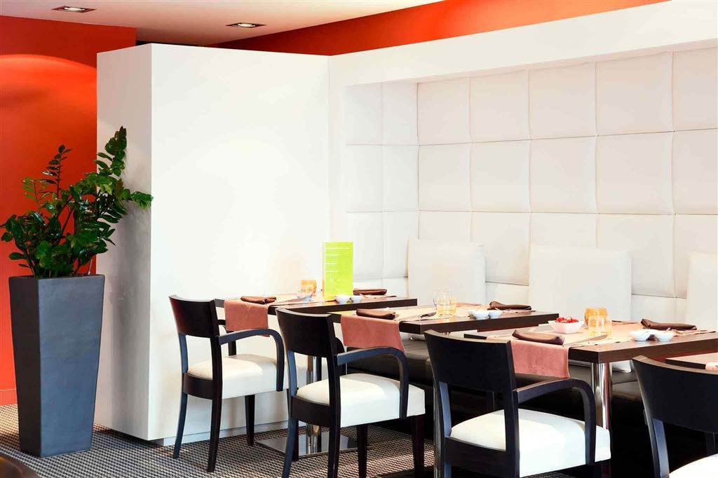 Mercure Pau Palais Des Sports Kültér fotó