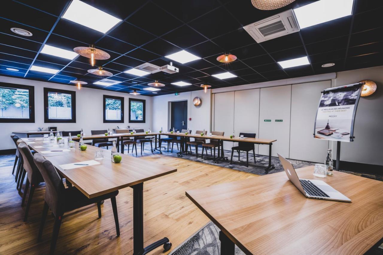 Mercure Pau Palais Des Sports Kültér fotó